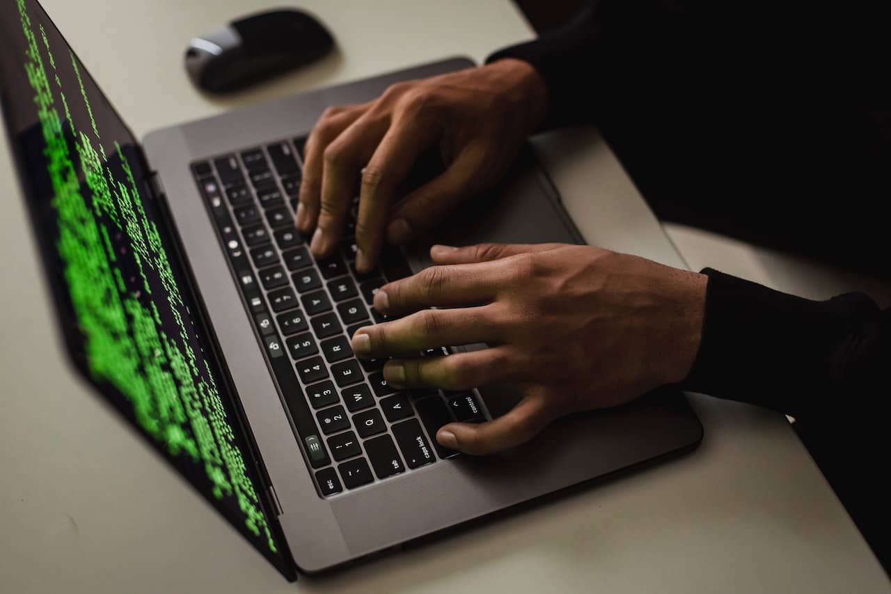 Comment protéger vos plateformes contre les cyber-menaces ?
